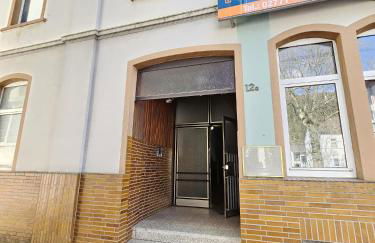 MR Living I moderne Apartments mit Einzelbetten, voll ausgestattete Küche, WLAN, Parkplatz, ideal für Monteure I DI01, DI02 - Foto 12