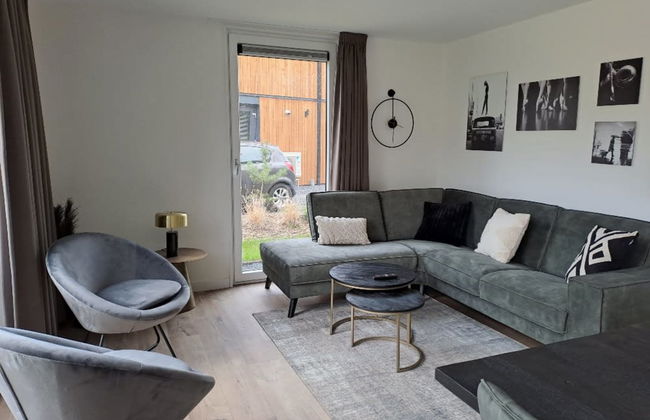 5 bedroom House in Belfeld with swimming pool and terrace - Photo 1