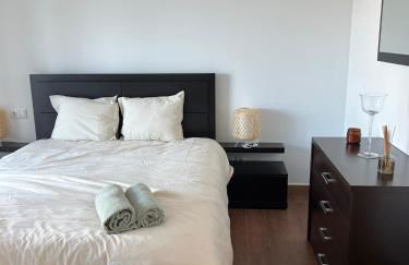 Sunny Ocean Villa with pool near Arrifana beach - Foto 45