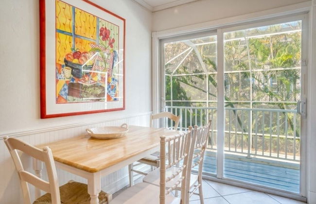 Lollipop 3 Bedroom Home by RedAwning - Photo 16