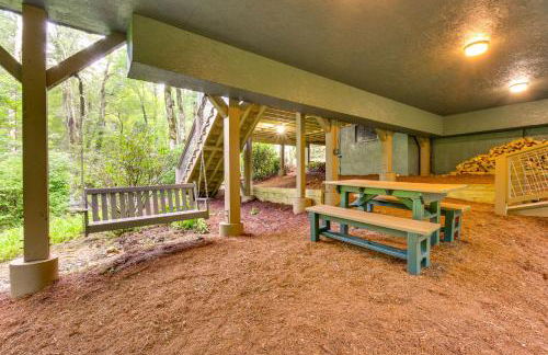 Tranquil Highlands Cottage with Fire Pit and Stream! - Foto 39