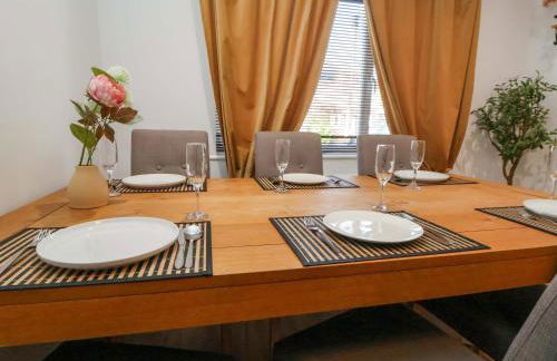 Steam and Stay Hoole - Photo 8