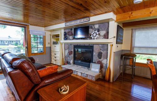 Lazy Daze Lagoon by Simple Life Rentals - Photo 2