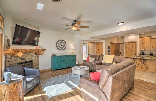 Flathead Lake Getaway with Balcony, Fireplace! - Foto 4