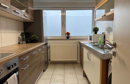 T&K Apartments - Comfortable 4 and 5 room Apartments - 20min Fair Messe CGN - Photo 24