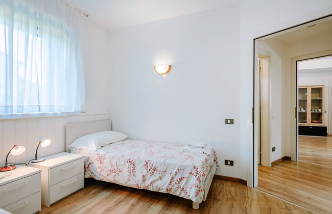 2 bedroom Apartment in Caldonazzo with garden and terrace - Photo 30