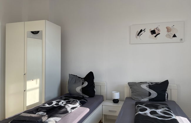 Two-bed studios for fitters - Foto 2