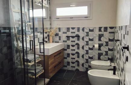 Ampio e Raffinato Vicino Mare e Città - Foto 17