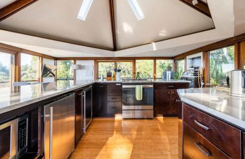 Peaceful Treehouse with Ocean View - Foto 16