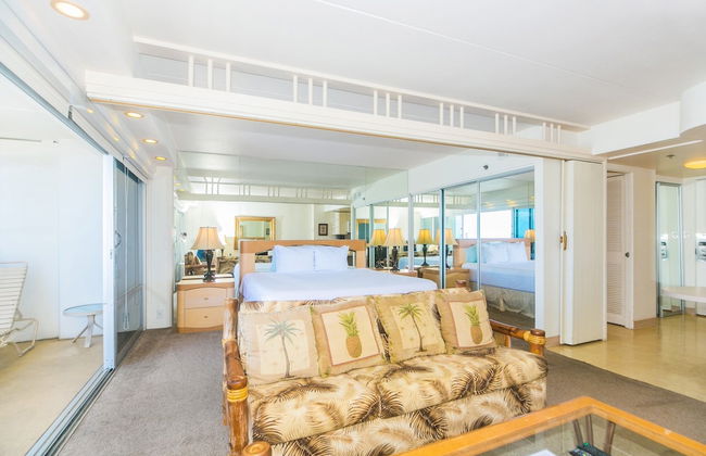 Spacious One Bedroom Harbor View Condos at Ilikai Marina With Private Balcony - Foto 21