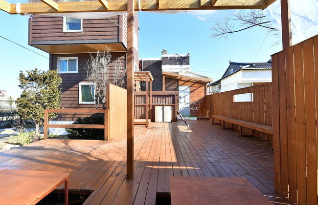 Sokcho Daemyung Pension - Photo 46