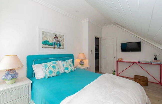 The Little White House 5 Bedroom Home - Foto 5