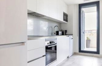 Apartment by the beach with pool and private parking - Foto 39