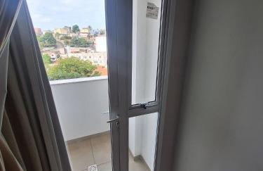 Moderno Apt Ar Garagem 2qts São João Volta Redonda - Foto 4