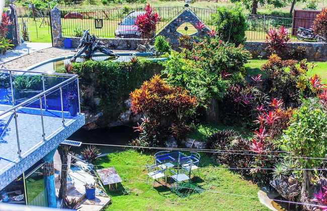 Sunset Samana - pool & private beach - Photo 52