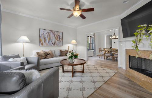 Iris Manor Luxury Modern Stay Near UAB - Photo 15