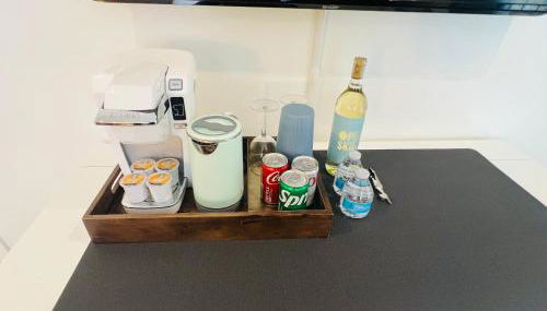 Silverlake and Echo Park - 6min to Downtown and Hollywood - - Photo 3