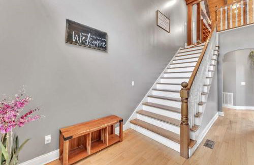 The Retreat at Wildwood - Hot Tub Theater & Deck - Foto 38