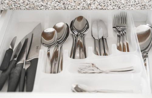 Sunshine - 4 Personen Airport Messe mit TG-Garage - Foto 13