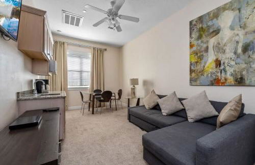 Game Room Heated pool Cinema 6Mi to Disney - Foto 7