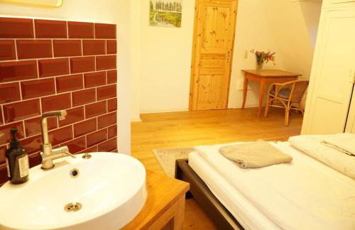 Villa Sophienschlösschen nahe Berlin - Exklusive Zeit zwischen 5 Seen mit großer Küche, gratis Sauna & 3500qm Garten - Foto 19