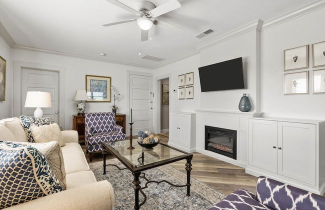 Eagles Nest at Villas on the Bay Retreat for 4! - Photo 12