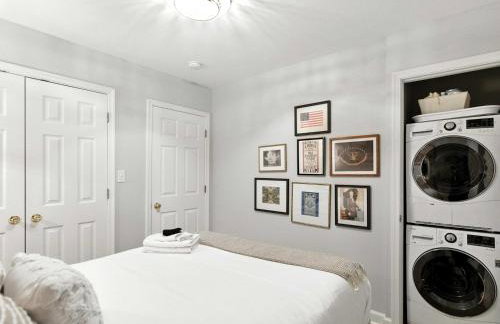 Capitol Hill Retreat Modern 2BR - Private Patio - Foto 14