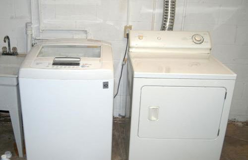 Hoosier Inn- Indiana University - Foto 18