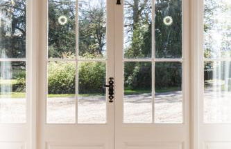 Stylish Coach House Retreat - Foto 28