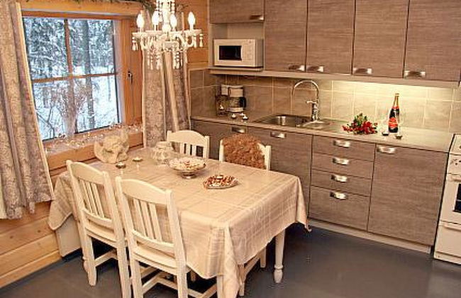 Metsäpirtti - Foto 4