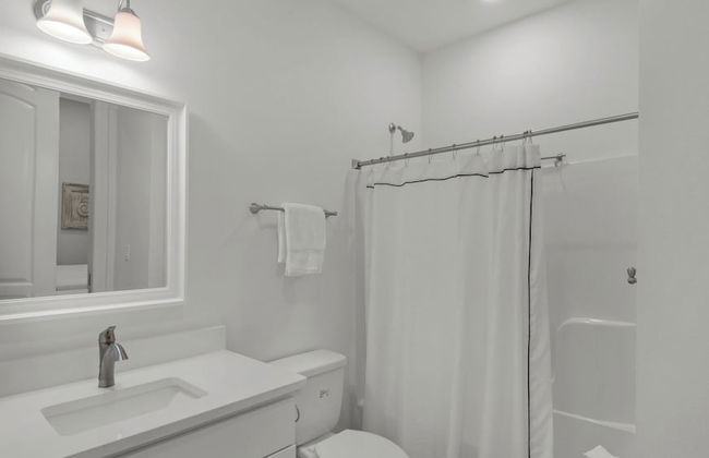 Modern + New Construction & Gulf Views; 3 Pools & Steps to Beach - Foto 16