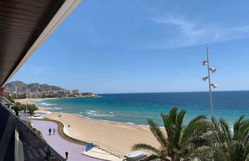 Apartamento de lujo en primera linea de playa - Foto 13