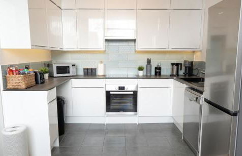 Modern 2-Bed Apartment Near ExCeL & O2 - Accommodates up to 4 Guests Max - Foto 4