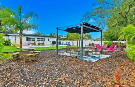 South Tampa- VIP- Concierge- Backyard Oasis- Pool- Hammock- Golf- Fire- Pit- Games- Pool Table - Foto 7
