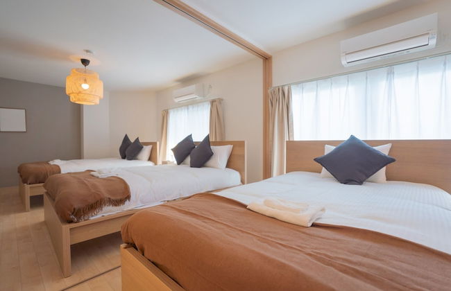 Osaka Maple Court - Photo 13