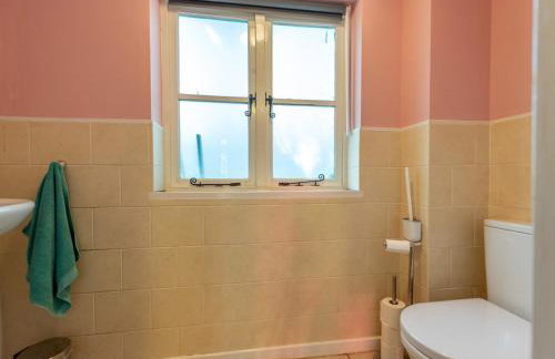 Squirrel Barn - Family Getaway Pass the Keys - Foto 30