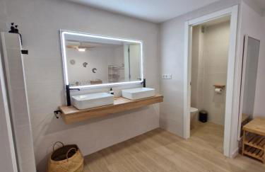 MAYCO Lovely Apartment II by SunCastle apartamentos - Photo 17