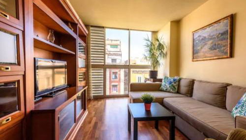 RamblasRentals Stylish Bright 3BR New Catalan Flat 10m Ramblas - Parking - Wifi - Photo 2