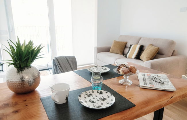 Cozy JOIVY Suite 3 with parking - Photo 52