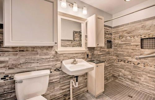 Updated Home with Pool Table about 4 Mi to Hershey! - Foto 23