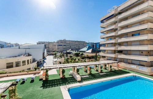 by RIVA - Gorgeous 2 Bedroom Apartment in Centre of Puerto Banus - Foto 18