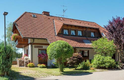 Lush Apartment in Furtwangen near Black Forest with Balcony - Foto 24