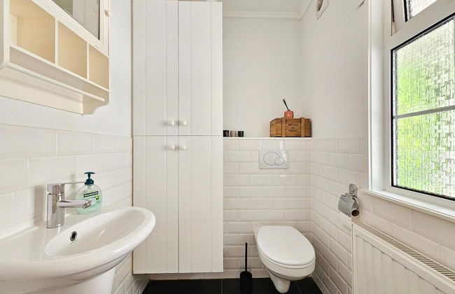 Chalet Kieftveen With hot tub for Four Person - Foto 18