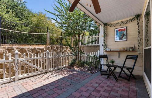 Minutes to ACL Downtown Retreat - Pool & Lake Access - Foto 9