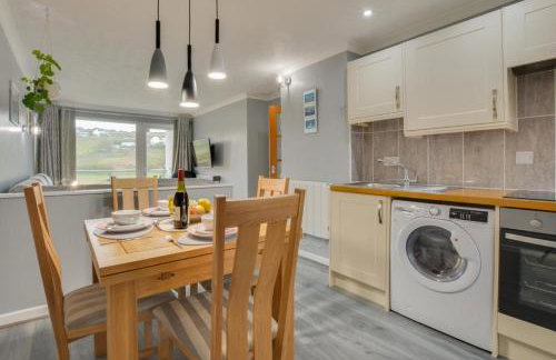 2 Bed in Mawgan Porth oc-p00905 - Foto 2
