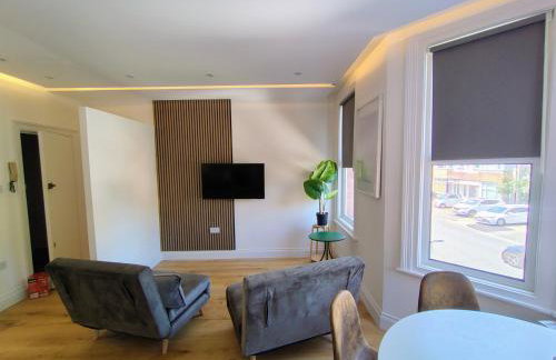 Best in Class - London, Harrow - Foto 8