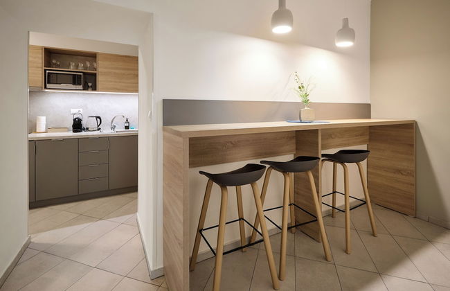 Honest SMICHOV - Foto 34