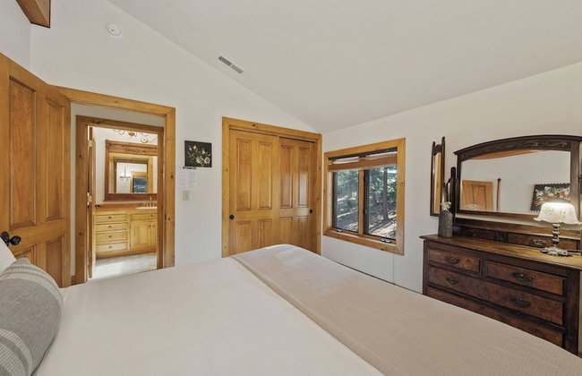 Ellis Peak by Avantstay Beautiful Mckinney Cabin w/ Filtered Lake Views - Foto 11