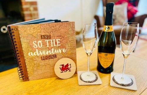 Gorwel, Spacious 3 Bedroom Cottage near the Beach - Photo 4