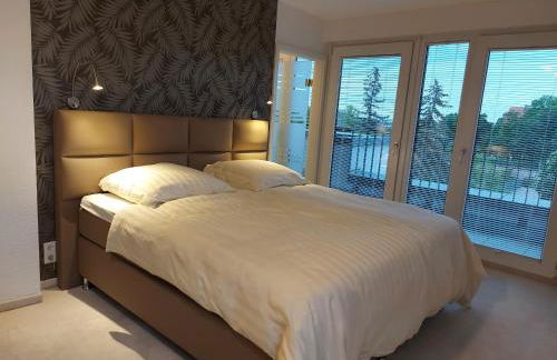 AT THE TOP - Penthouse über den Dächern der Stadt - Photo 9